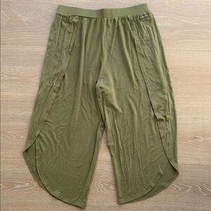 Matilda Jane Olive Green Flow Draped cropped